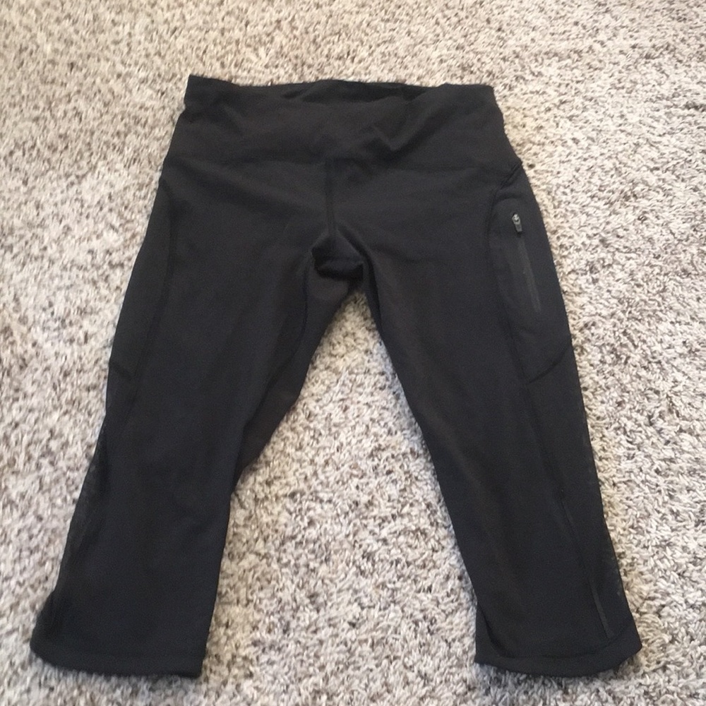 Lululemon Black Capris with mesh sides